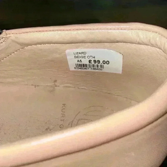 Like NEW Slip-on shoes animal print - Picture 5 of 5